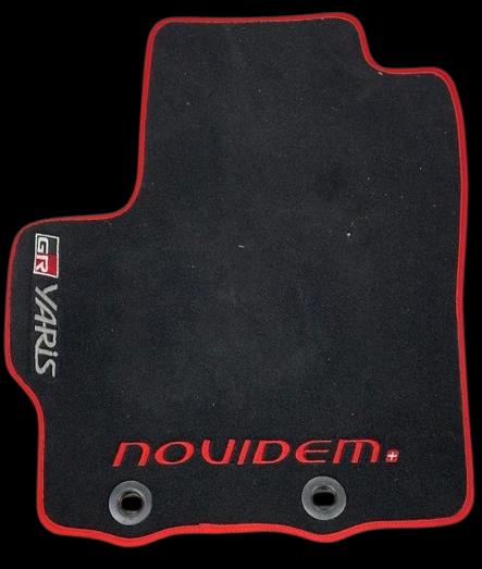 Tapis avant Novidem — sans plaque repose-pied